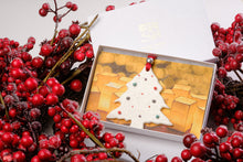 Load image into Gallery viewer, 'Bauble Tree'