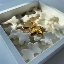 Load image into Gallery viewer, 'Loinnir' ~bán *made to order