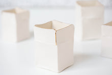 Load image into Gallery viewer, &#39;Little Boxeen&#39; - Tea light holder

